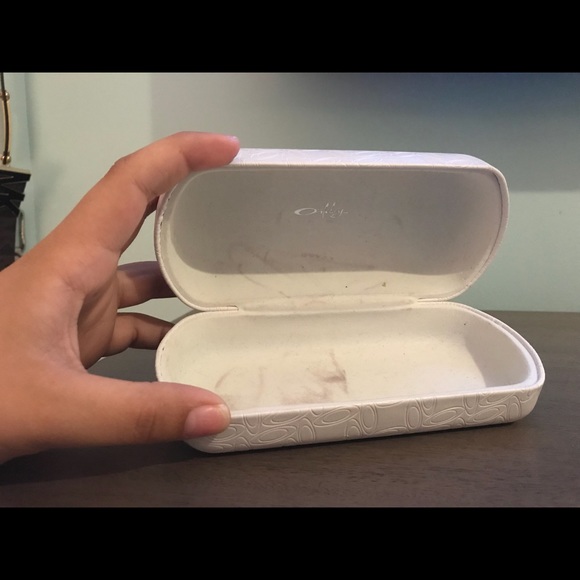 Custom Oakley Sunglasses - Picture 6 of 6